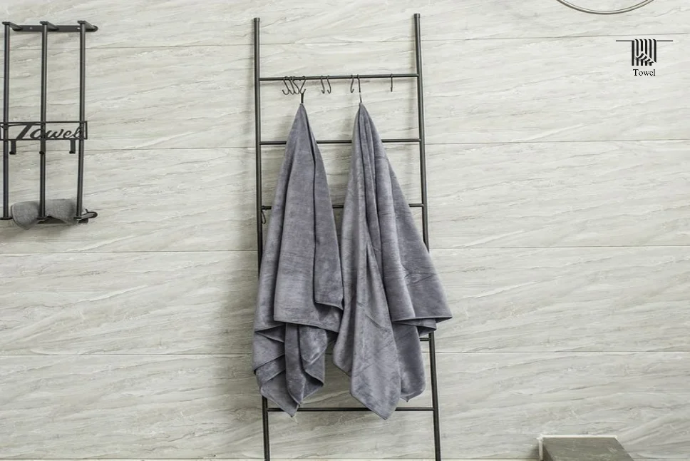 Women’s Oversized Towels