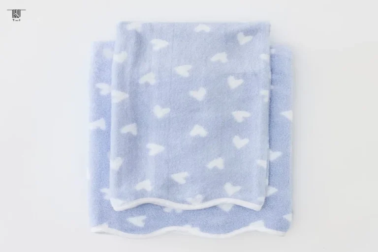 Scallop Towels
