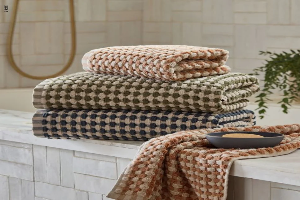 Modern Towels